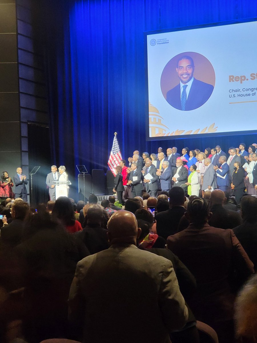 Congratulations <a href="/StevenHorsford/">Steven Horsford</a> on Chairmanship of the CBC for the 118th Congress! And thank you <a href="/JoyceBeatty/">Joyce Beatty</a> for your leadership during the 117th. #CBCF #CBC