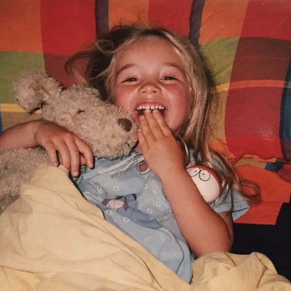 bestofpugh's tweet photo. happy birthday florence pugh !

from her undeniable talent to her communicative energy and vibrant charisma, she’s become a true light in this industry. we can’t wait to see what 2023 brings her. 🤍 https://t.co/MH7rjXHm6G