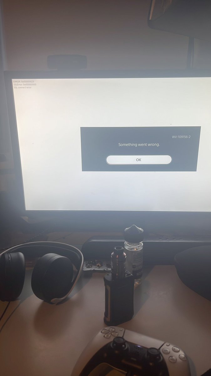 GFishcake66's tweet photo. Is anybody else having this problem with @NeedforSpeed unbound finally got time to play it and it won’t let me sign in #needforspeedunbound #ea https://t.co/l7mc1IECov