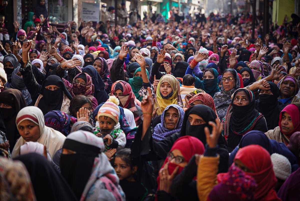 #Haldwani 
4500+ houses which mostly comprises of Muslims are on the verge of getting demolished by the authorities in India. These houses which have been regularly paying taxes and bills have now been labeled as an illegal encroachment by the court + 
© Photos: <a href="/meerfaisal01/">meerfaisal01</a>