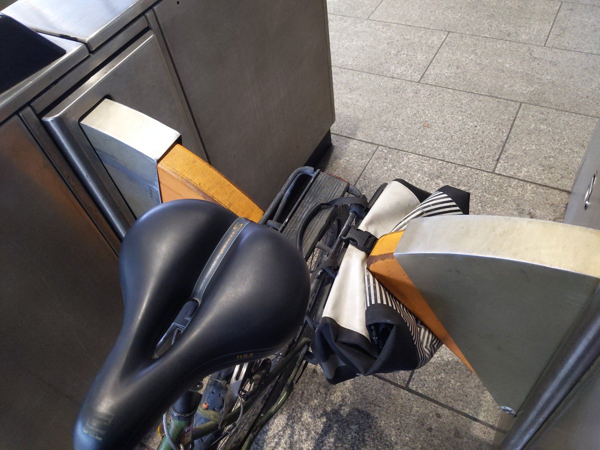  Jef  Poskanzer  tweet media