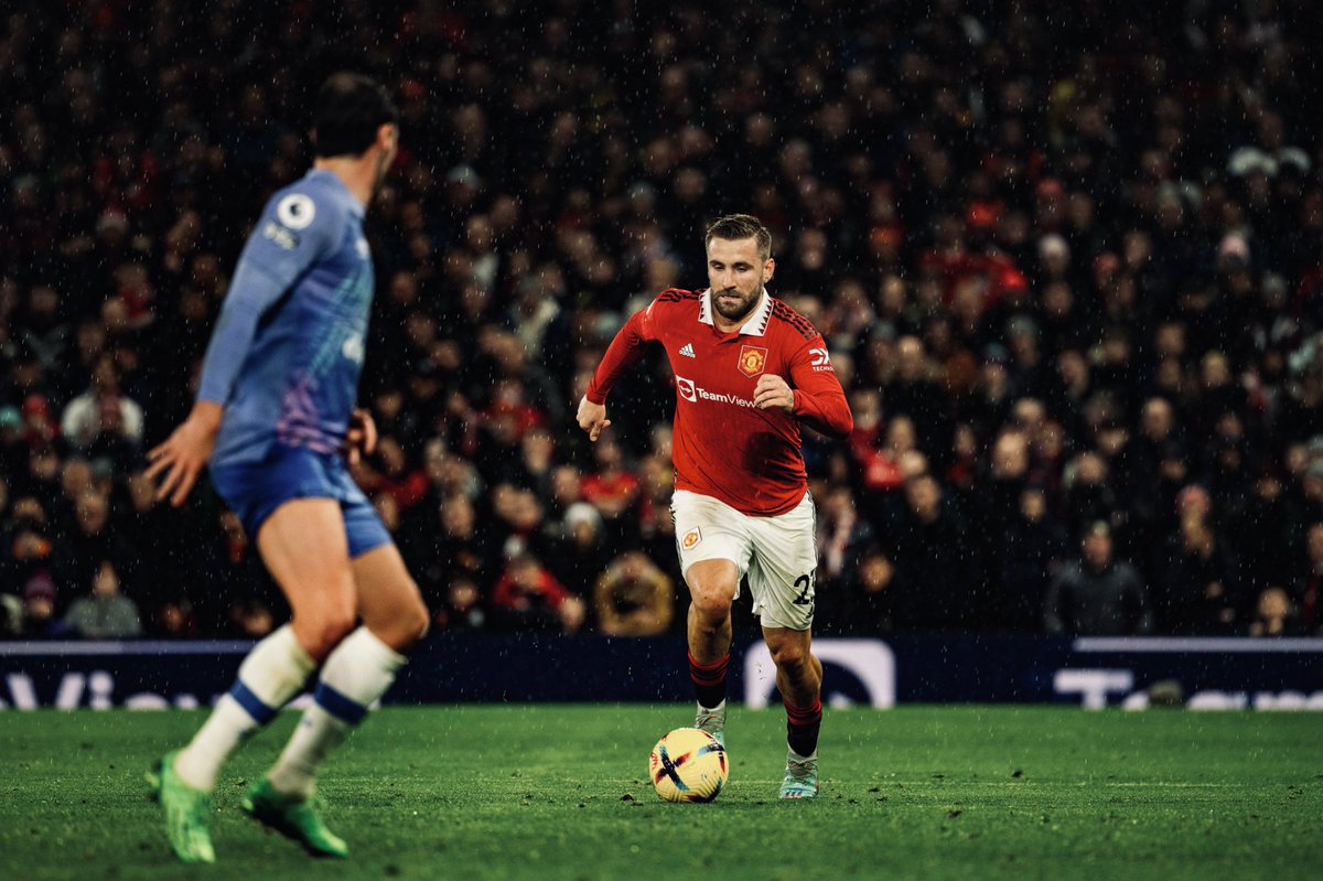 Working hard 👊🔴

#MUFC || #MUNBOU