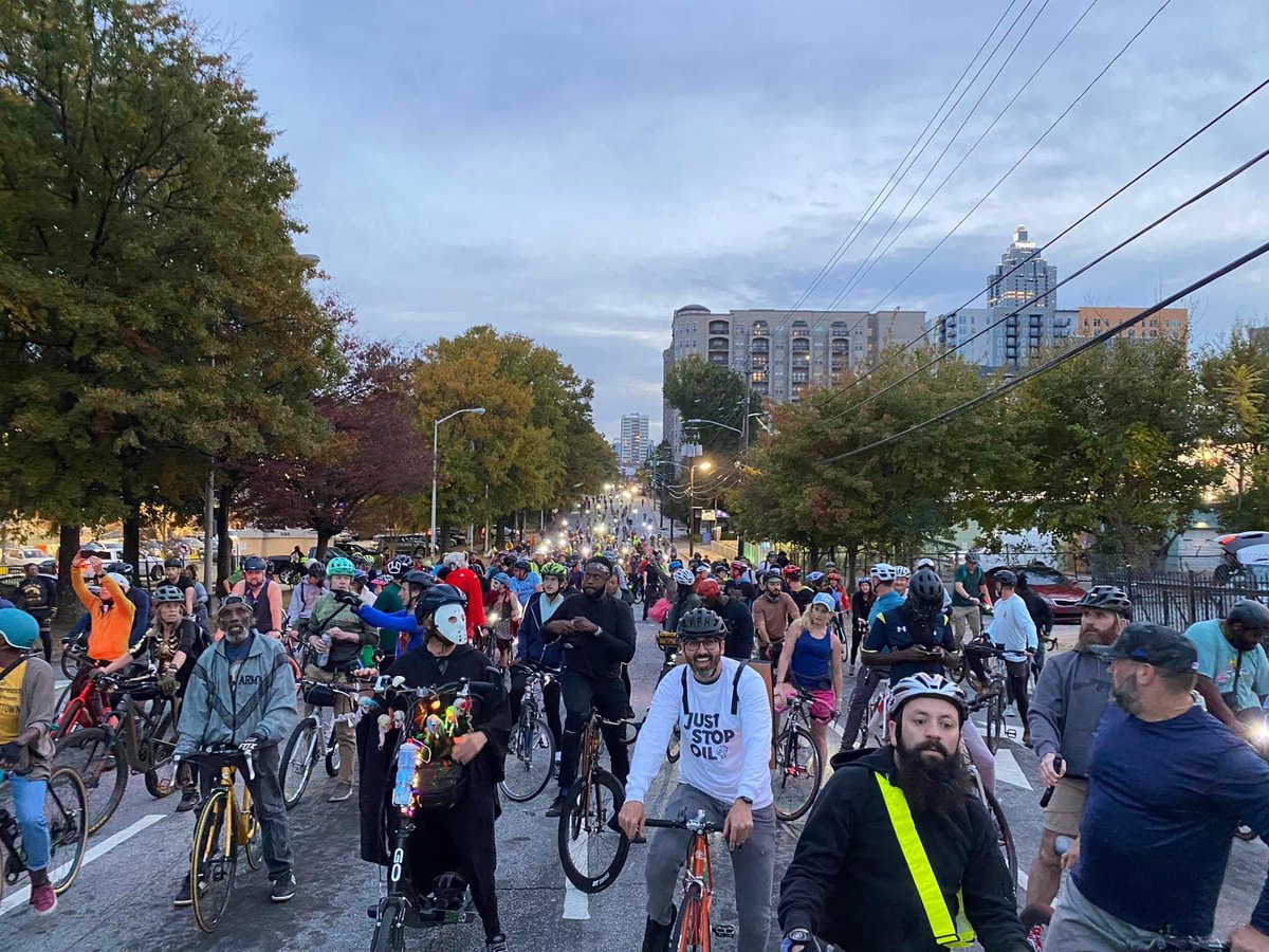 Eric Phillips tweet media