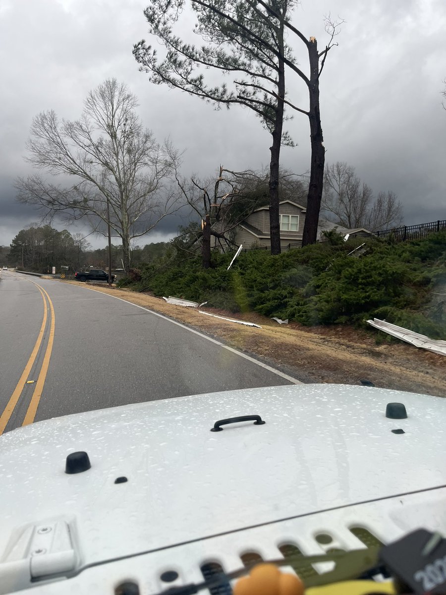 brantleeeyyy's tweet photo. @JoshWeather @spann @NWSBirmingham @wsfa12weather @wsfa12news @WSFA_Amanda Slapout, AL https://t.co/Ab58w3vxDY