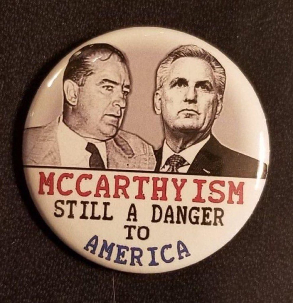 lc1_summit's tweet image. One well deserved humiliation after another.

#McCarthyIsAPOS 
#GOPIsDone