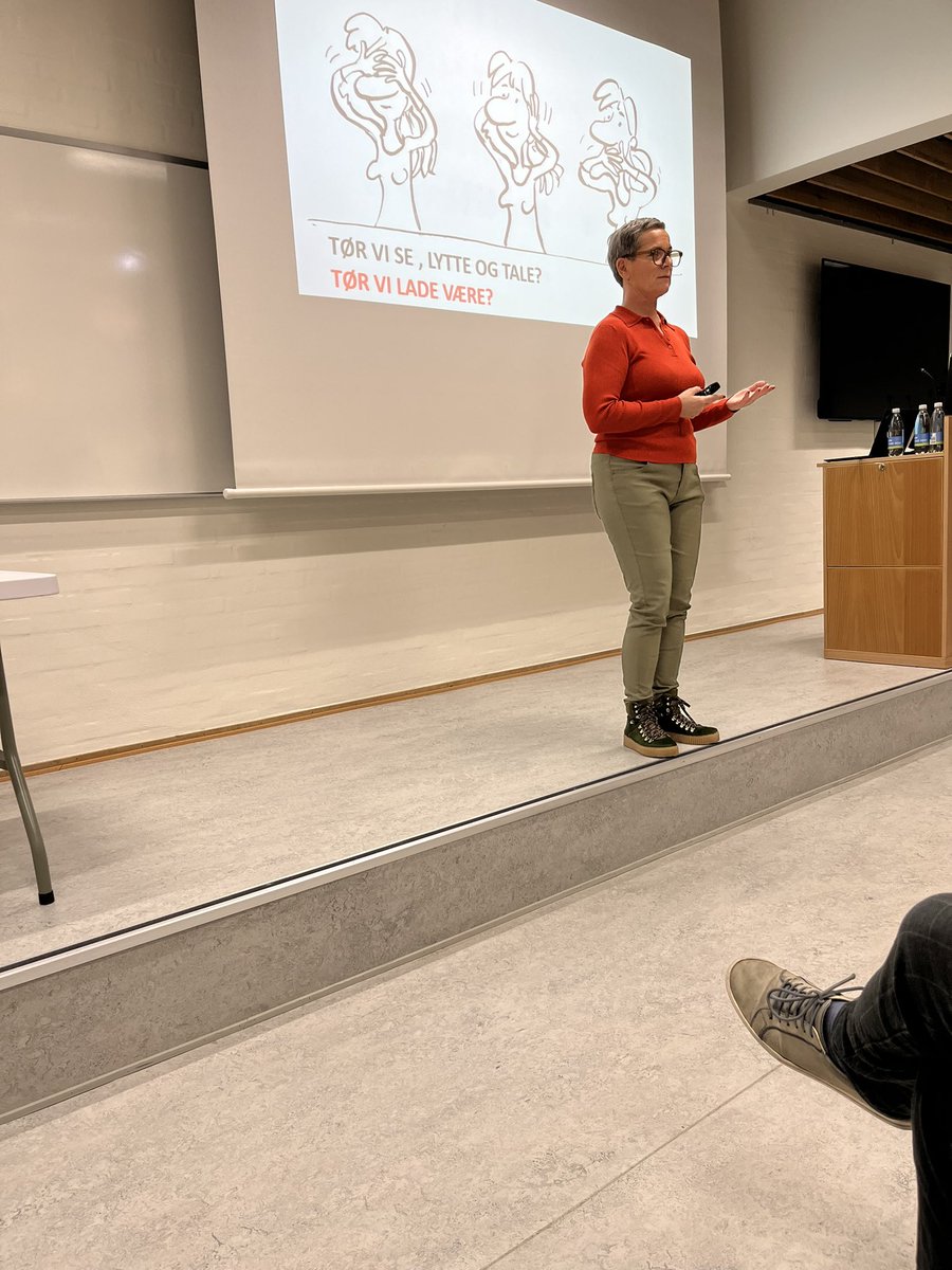 morten ziebell (@mortenziebell) on Twitter photo Fed dag på <a href="/SUHhospital/">Sjællands Universitetshospital</a> med tema hos yngre læger om frygt for fejl og frygt for at skade patienter. Mega meget mod til stede. Meget taknemlig for den oplevelse og for at være i hænderne på så dygtige og reflekterede yngre kollegaer. <a href="/RikkeHoegsted/">Rikke Høgsted</a> #lægeliv Fed dag på <a href="/SUHhospital/">Sjællands Universitetshospital</a> med tema hos yngre læger om frygt for fejl og frygt for at skade patienter. Mega meget mod til stede. Meget taknemlig for den oplevelse og for at være i hænderne på så dygtige og reflekterede yngre kollegaer. <a href="/RikkeHoegsted/">Rikke Høgsted</a> #lægeliv