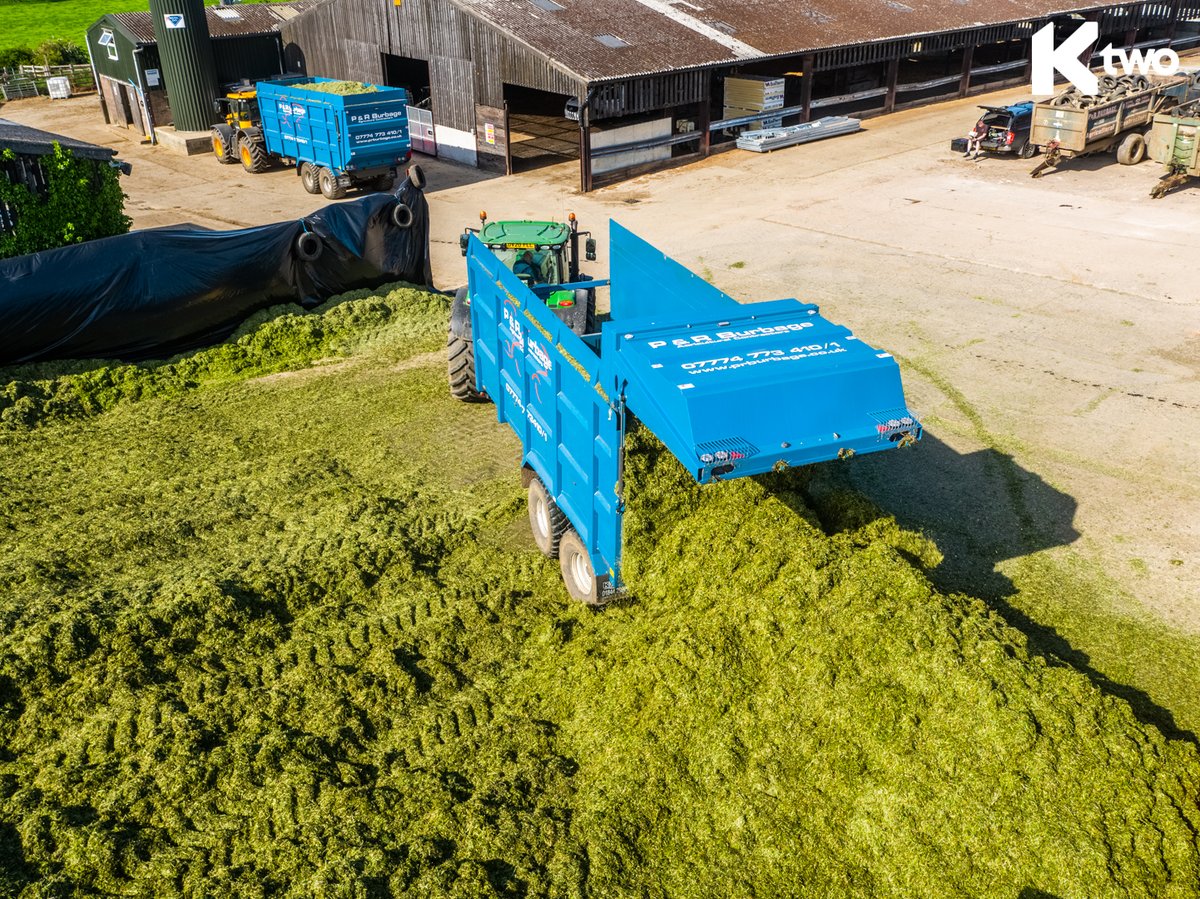 Ktwo Compact &amp; Push Trailer gives up to 40% extra capacity with compaction! 🤩👌

👉ktwo.co.uk/roadeo-compact…