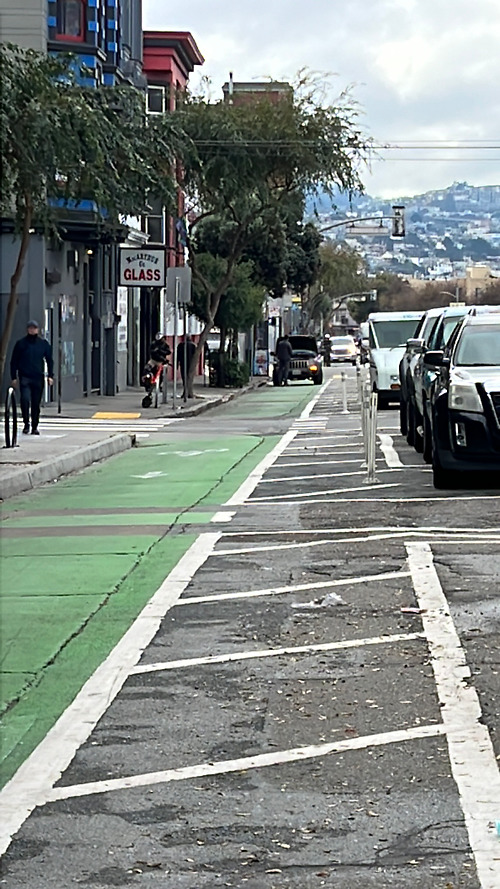 EverySF311Bike's tweet photo. 1301 Folsom St

[Private vehicle] auto shop at 10th/Folsom
License Plate: N/A

https://t.co/MQUuErv6Nh
2023-01-03 13:04:08 https://t.co/LQo0LMancp