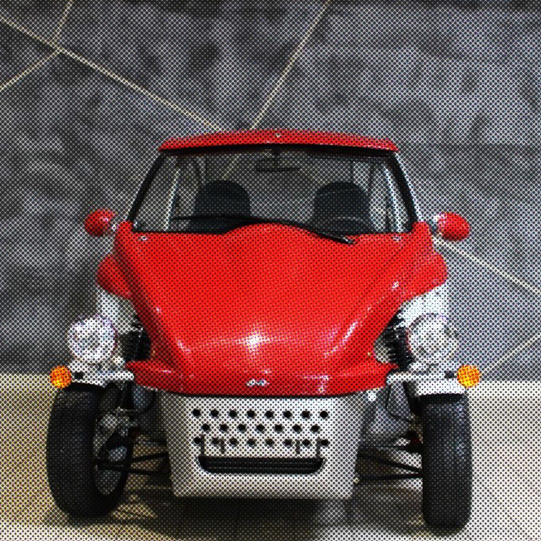 BRAUNSCHWEIG, GERMANY– Minimalist design, 85 km/h (50+ mph) top speed, only 750 km on the odo • read Tender vittle: 2008 Ligier Be Up by Giugiaro here :: speedster.news/tender-vittle-…