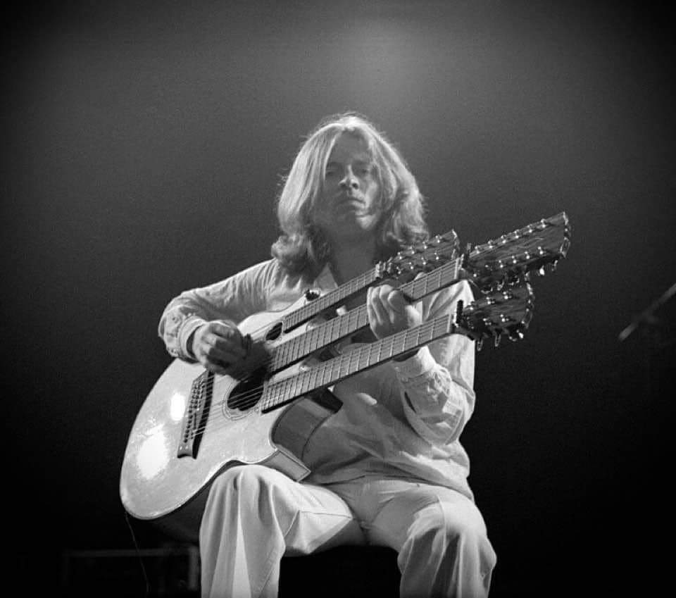 Happy birthday JOHN PAUL JONES!
Bassist, keyboards for Led Zeppelin
(January 3, 1946) 