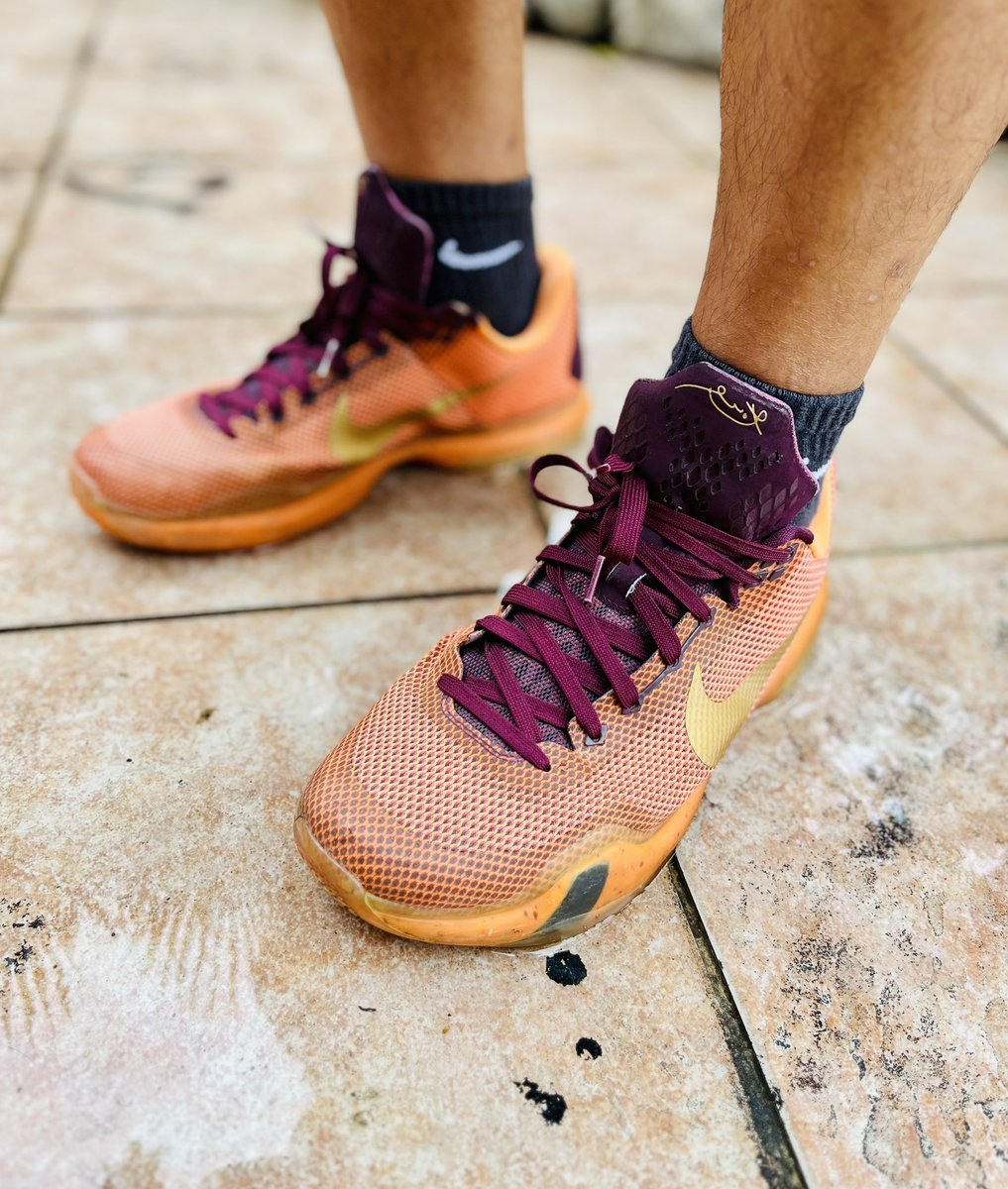 kb8thekid's tweet photo. Hate the rain but i know we need it #socal #kobe #mamba #zkx #silkroad #kobe10 #kobex #nike #nikebasketball #kb24 #wdywt #kotd #kobeallyeareveryyear https://t.co/58F2Wr5mHZ