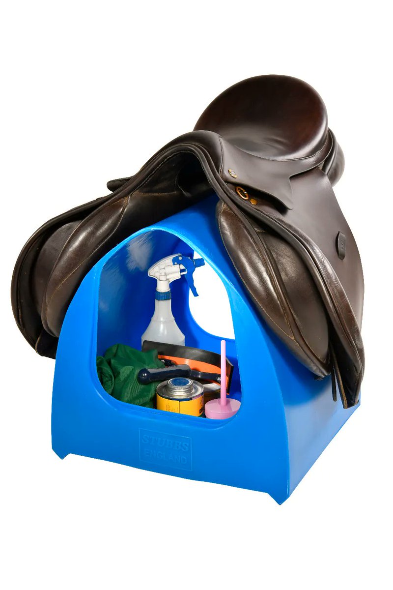 horseandhoof's tweet photo. #Ponyhour January prize draw for one Stubbs Saddle Mate  :Ideal in the car, at the stable, in the tack room and in between. Large flat internal tray takes most things, including a small dog! 
to enter Retweet ,Like and Follow us 
@horseandhoof

  ends 31/12/22  #win #horseandhoof https://t.co/K4AzT7XanD