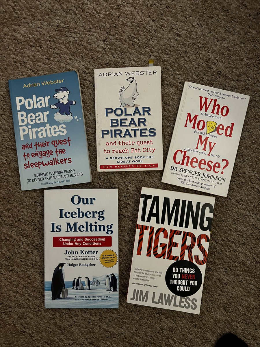 QI_Bookclub's tweet photo. Having a bit of a post Christmas sort out to make way for new books 📚 and came across these oldies but goodies
Hands up if your a #PolarBearPirate 🙌🏼🙌🏼
What QI books have been cast to the back of your shelves??
#QITwitter #ForgottenBooks #OuttaSightOuttaMind https://t.co/72F2MqaPZU