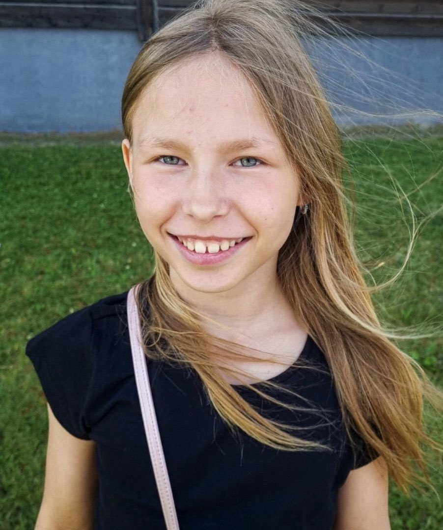 exposing_white's tweet photo. On her way home from school,Swedish 9 y/o Luna had the White privilege of being stripped naked,tied to a tree,molested,strangled in to a coma&amp; left with permanent brain damage. Unable to speak or move her limbs.Her Ethiopian immigrant attacker rewarded with permanent status. https://t.co/FdgaiOAOtN