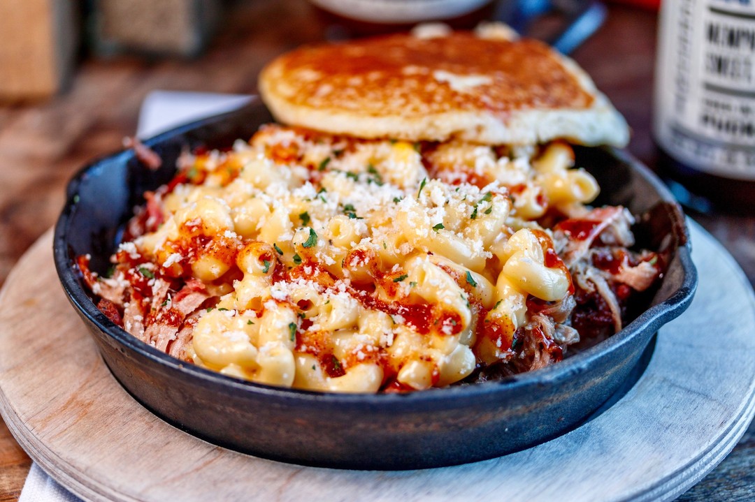 visitfranklin's tweet image. When you visit #FranklinTN, be sure to bring your appetite! 😋Franklin’s Southern food scene is drool-worthy! 

#VisitFranklin #MadeinTN #ExploreTennessee#FranklinTN