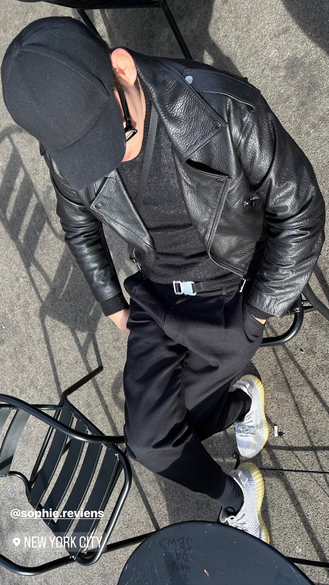 ixiviib's tweet photo. NYC https://t.co/JcjYiFw5kE