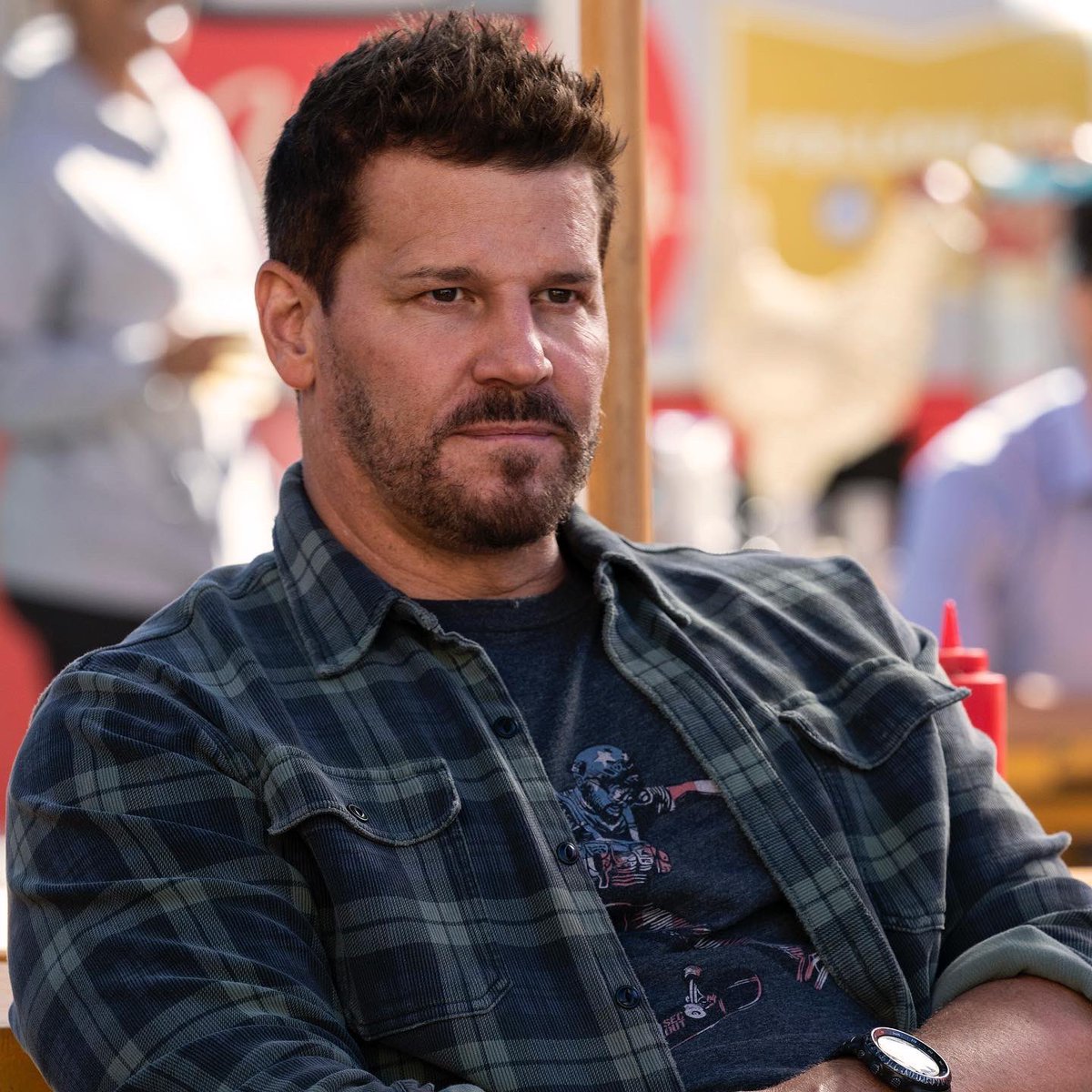 CBSTVStudios's tweet photo. swipe through to make Jason smile 😐🙂😀😁 https://t.co/SJx0Brn8jR