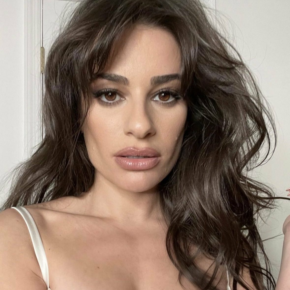CentralGleeBr's tweet photo. A cantora Jordan Pruitt veio à público se desculpar por declarações que fez em 2020 sobre Lea Michele. Após dizer que Lea era uma "uma pessoa horrível", ela assume que na verdade nunca a conheceu pessoalmente. https://t.co/20OmEC4Udv