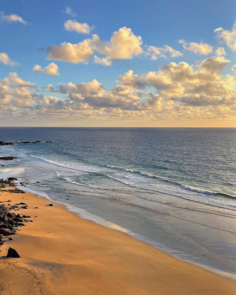 freshsurf's tweet photo. Hörst du den Ozean rufen?
#ocean #oceanlover #dasmeerruft #elcotillo #fuerteventura #kanaren #canaryislands #meeresliebe #theoceaniscalling #sun #surfen #beach #beachlover #surfcamp #surfcampfuerteventura #nature #northshore #zuhauseammeer #wave #catchthewave #seeyousoon https://t.co/srhPB5KY9g