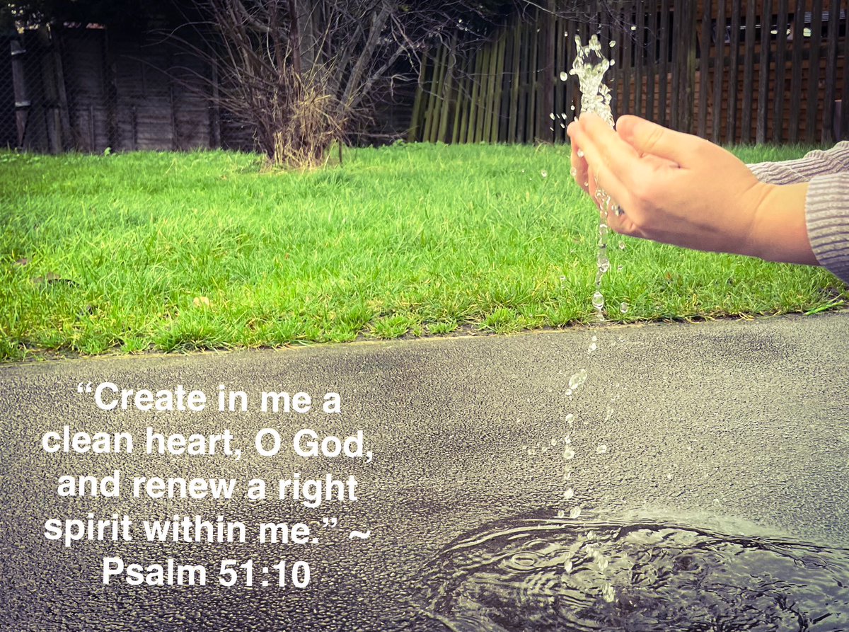 louiseb028's tweet photo. No better way to ease ourselves back into school than with #ImaginativePrayer and #ContemplativePhotography Thank you Maria @arcoilearning for bringing light and love to CPD https://t.co/O5RFs99KwD