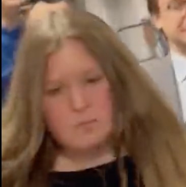 Bad Fox Graphics on Twitter: "2/ The look of two New Yorkers in D.C