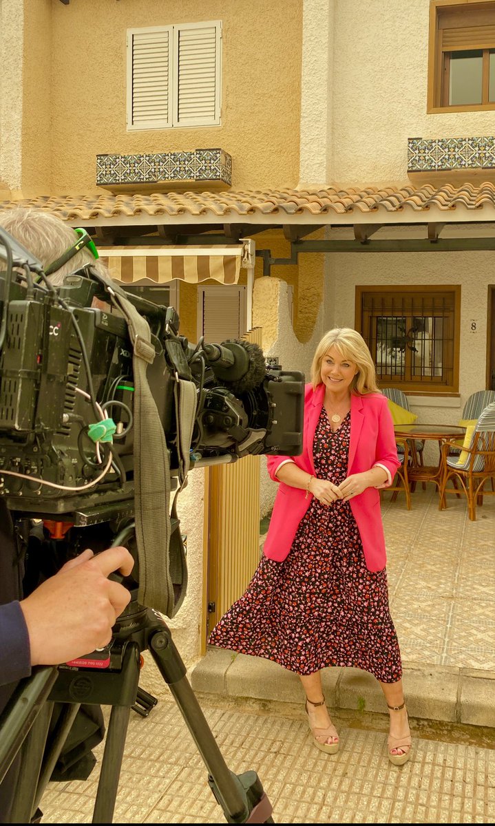 Lucy Alexander tweet media