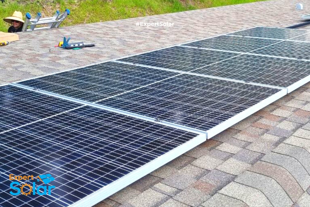 ExpertSolar1's tweet photo. Did you know modern technology has made the cost of solar panels fall 99% since 1977!? #ExpertSolar☀️ #TechTuesdays
#energiasolar #solarpower #solarenergy #SolarPanels #PanelesSolares #Sustainability #technology #techtuesday #tech #TechnologyTuesday #solar #sustainability https://t.co/ZP7JE7qThn