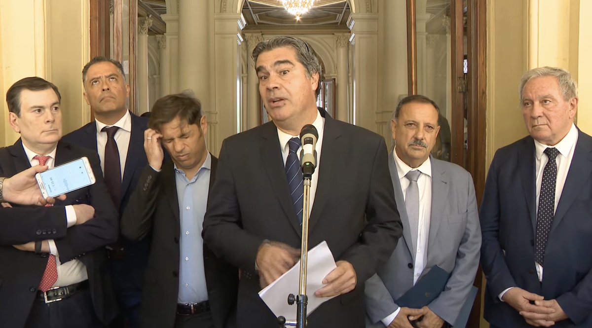 enriquezabala68's tweet image. Quiero recordarles que mandaron a hablar a Capitanich, que es el mismo que besó a un maniquí.
#Impresentables
#KirchnerismoNuncaMas