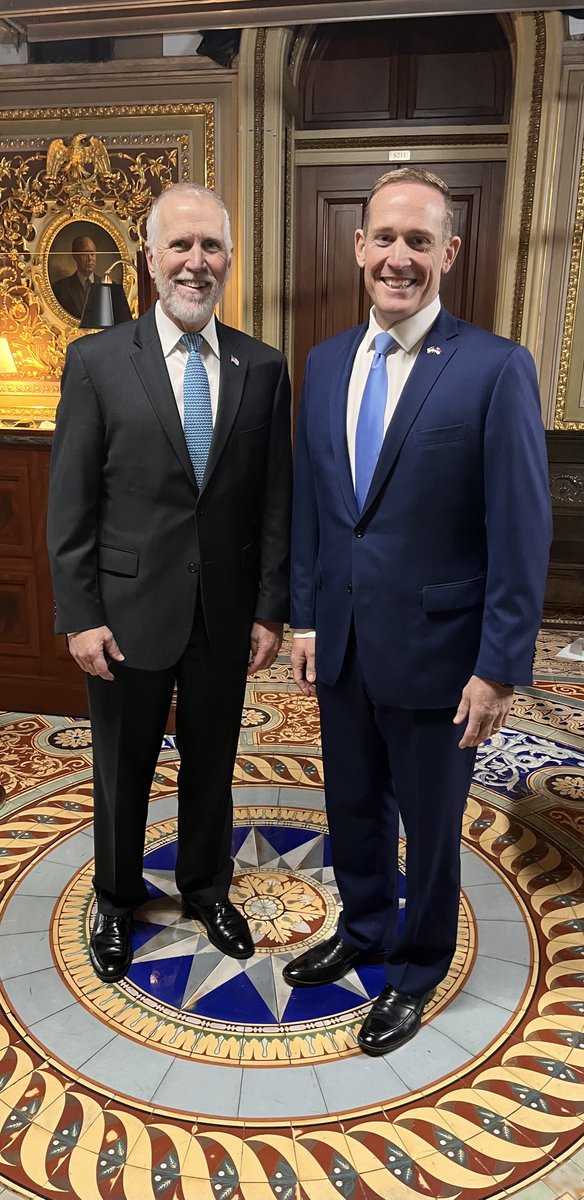 SenThomTillis's tweet photo. Congratulations to the newly sworn-in Senator Budd! I am looking forward to working together in the Senate and am confident he will serve our great state with honor and integrity. https://t.co/IAEFBuDceZ