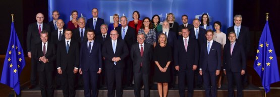 latimeralder's tweet image. 'Because we all want to be ruled by unaccountable unelected anti-democratic failed-at-home Brussels Bastards'

Fixed it for you.

 #RemainInTheEU