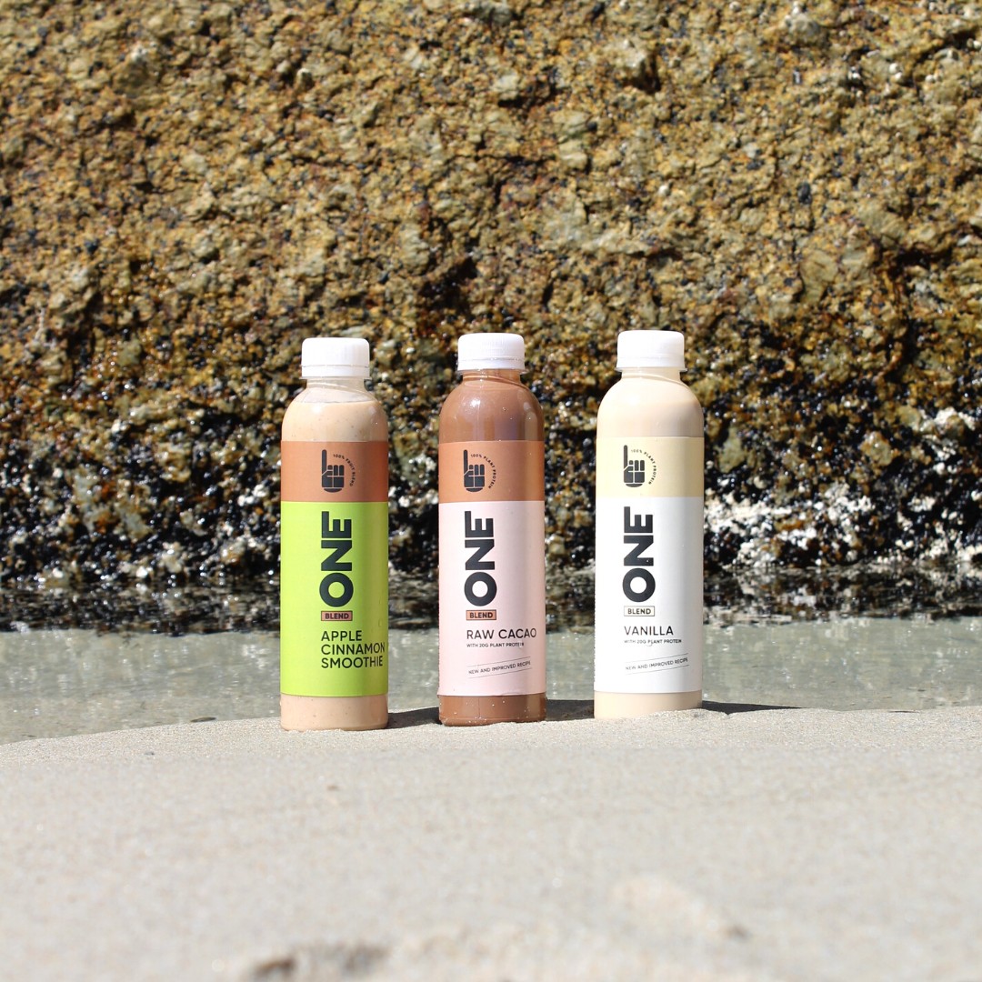 FoodBlogCT's tweet photo. Start the Year with a 25% Discount from #OneCo.  to start your Health Journey. Available on all products from juices to smoothies and cleanses. https://t.co/4Y6Yt4DJTv https://t.co/hQj043BbbP