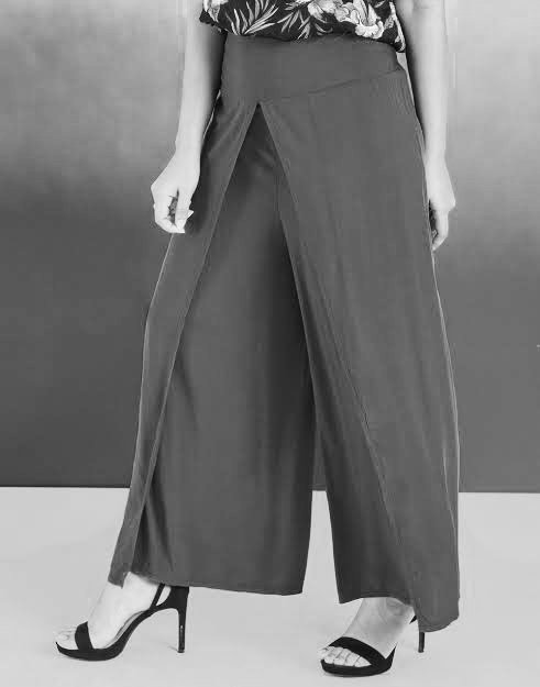 AfterburnKISS's tweet photo. Its #TrendyTuesdays here on #TeamAfterburn
Our #outfitoftheday is this lovely #PallazoPants
Topic: Where Do You Guys Get your Fashion Inspiration From?
@QuellieLouise & @DjKymNickDee will give us some TIPS on where they get theirs.
@AfterburnKISS @KeepItKiss #fashion #looks https://t.co/TLRlokeu2C