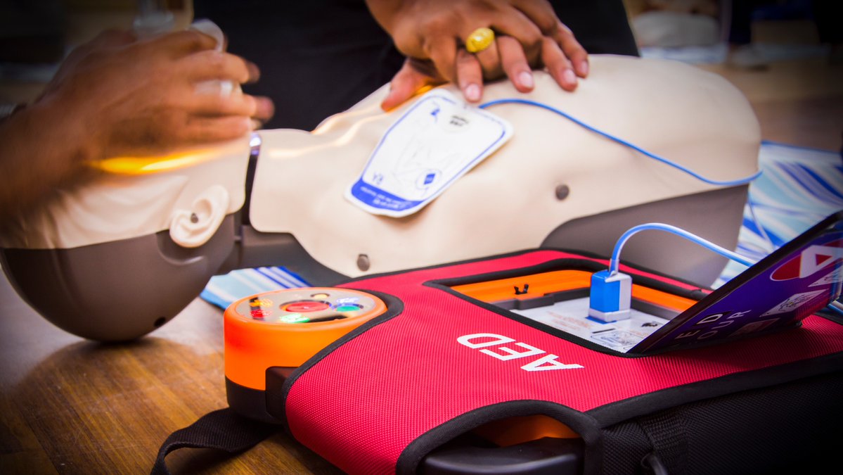 GreeleyRec's tweet image. Sharpen your first aid and CPR skills by taking a class on Jan. 19 by Banner Health. Learn how to use an AED machine to save a life. Registration is open now for both classes. Sign up today!  greeleyrec.com/program/heart-…  #greeleyrec #cprclass #firstaidclass