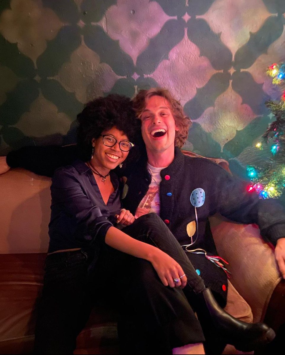 inspatio's tweet photo. my new year’s resolution is to sit on matthew gray gubler’s lap https://t.co/cWBBND5Quq