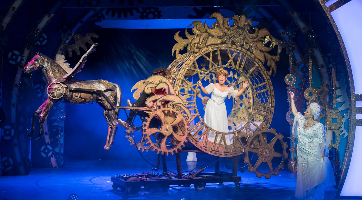 GREAT NEWS! <a href="/Staff_Gatehouse/">Gatehouse Theatre</a>'s 2022 pantomime Cinderella set new box office records with 17,000 people attending the show over its three-week run. 👏

MORE: bit.ly/3GdK3QV