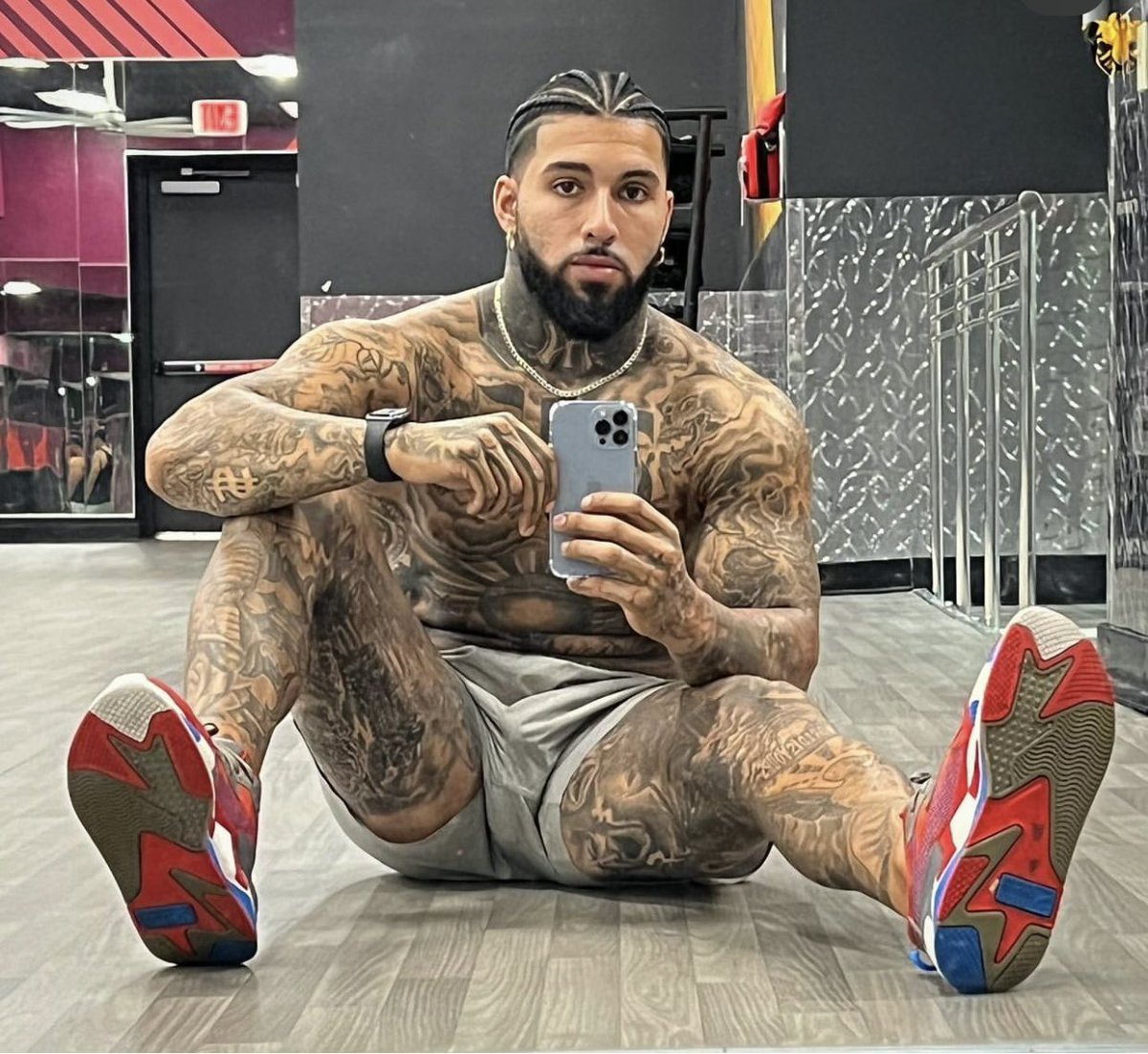 P13988510Perez's tweet image. #gymdone #escapematrix 🙏💪🏼