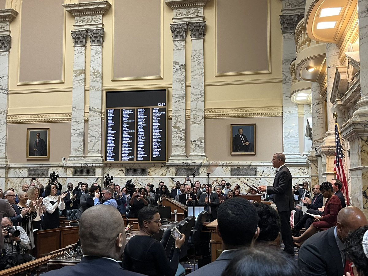 BrookeELierman's tweet image. Maryland, we have a new Attorney General! Congratulations to @BrownforMD! Thrilled for our state and looking forward to the next chapter.