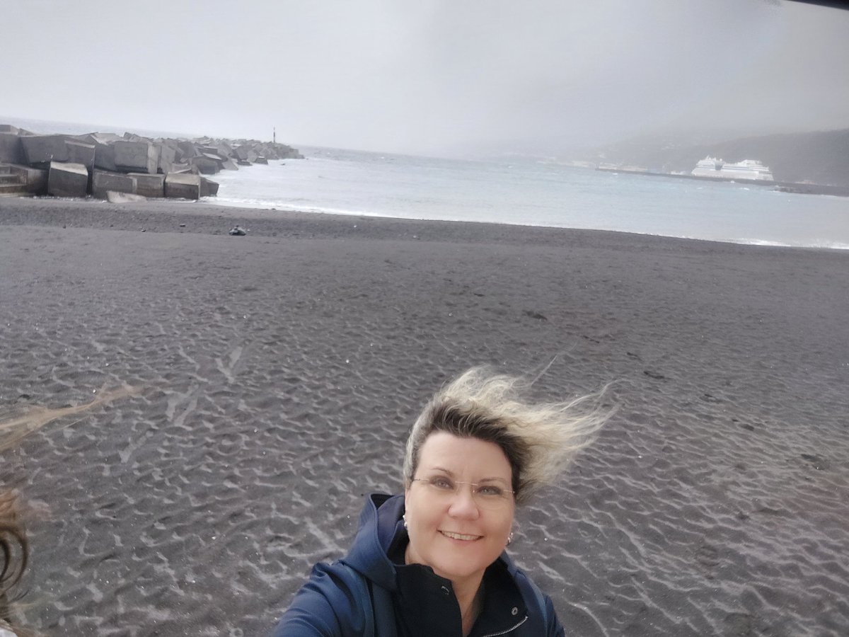 ChristinaSur1's tweet photo. Holiday 🌊😎🌧🌬
#lapalma, #aidacruises, #holiday, #rainyweather https://t.co/p0yto8clvV