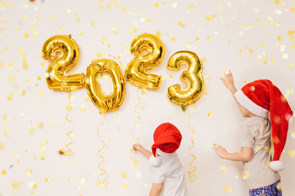CDCEnvironment's tweet photo. Wishing you a safe and Happy New Year! This 2023, learn how #ATSDR’s #ChooseSafePlaces Disaster Recovery Supplement can help you protect children from environmental hazards after a natural disaster. https://t.co/19sFblZcNB #CSPECE https://t.co/Go8R7rm6CY