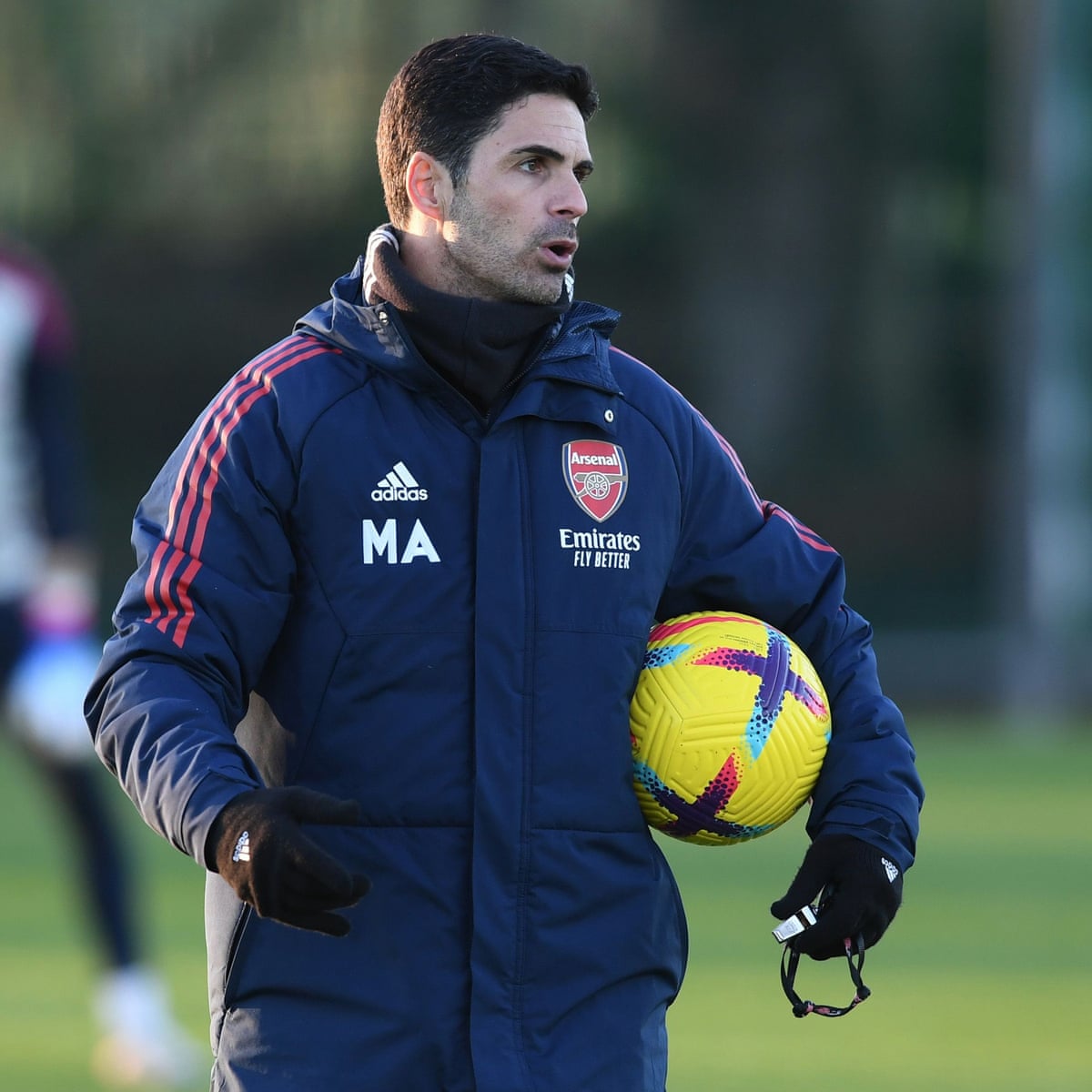 La afición del FC Barcelona es tan surrealista que ahora pide a Mikel Arteta. Pero no piensan en que a él le costó 3.5 años limpiar el equipo e instaurar su idea. No fue de la noche a la mañana que se vieron resultados.

Muchos solo ven el presente, pero se saltan el proceso. 😅