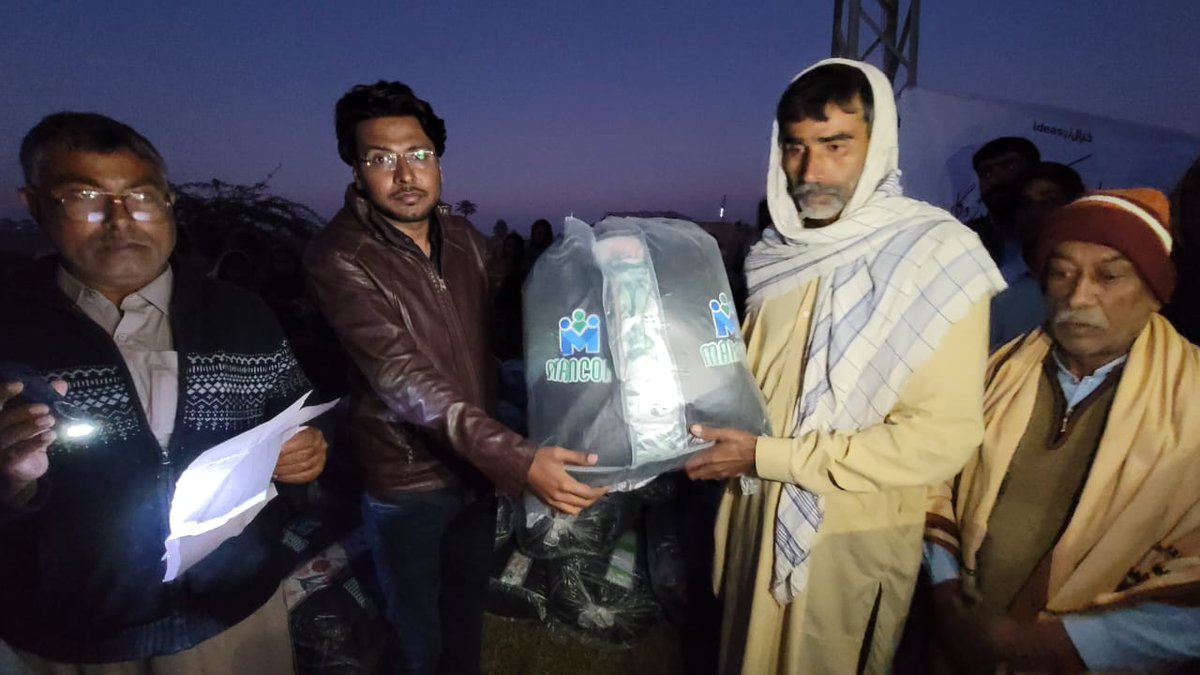 Shoban_Alee's tweet photo. Third Destination!
Flood Relief Drive
70 bags of winter kits distributed in Sita Rd, KN Shah District Dadu.
#FixDrainageSystem
#Ideas9 #Mehar #KNShah #SitaRoad
@evolvingmisfit @akhtarb1 @Texas1saxeT @DilshadAliMemo2 https://t.co/iv2VJXT9xc