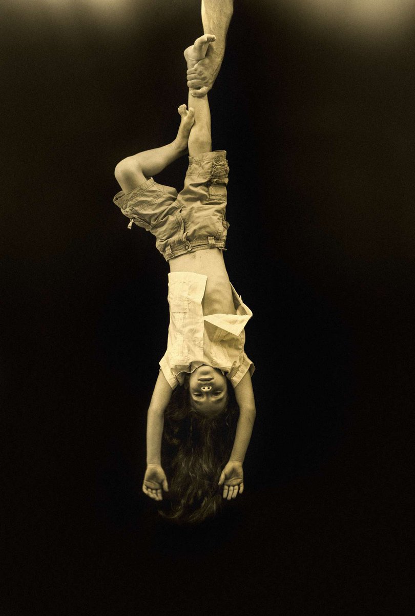 I'm really happy because My art will be shown in the #NFTNYC2023 Community Artist Showcase at NFT.NYC (North Javits, April 12-14)
Thanks for the opportunity ❤️
The Hanged Man