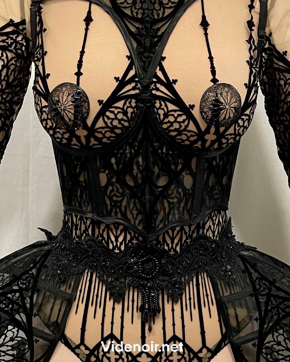 videnoircouture's tweet photo. Countdown to our next Custom Opening on January 15th… who’s thrilled? 

#videnoir #videnoircouture #vampirecouture #handmade #madeinitaly #customrange #customlingerie #gothicstyle #statement #cathedral #mesh #intricate #gothicdream #blackornothing https://t.co/swvcJzs223