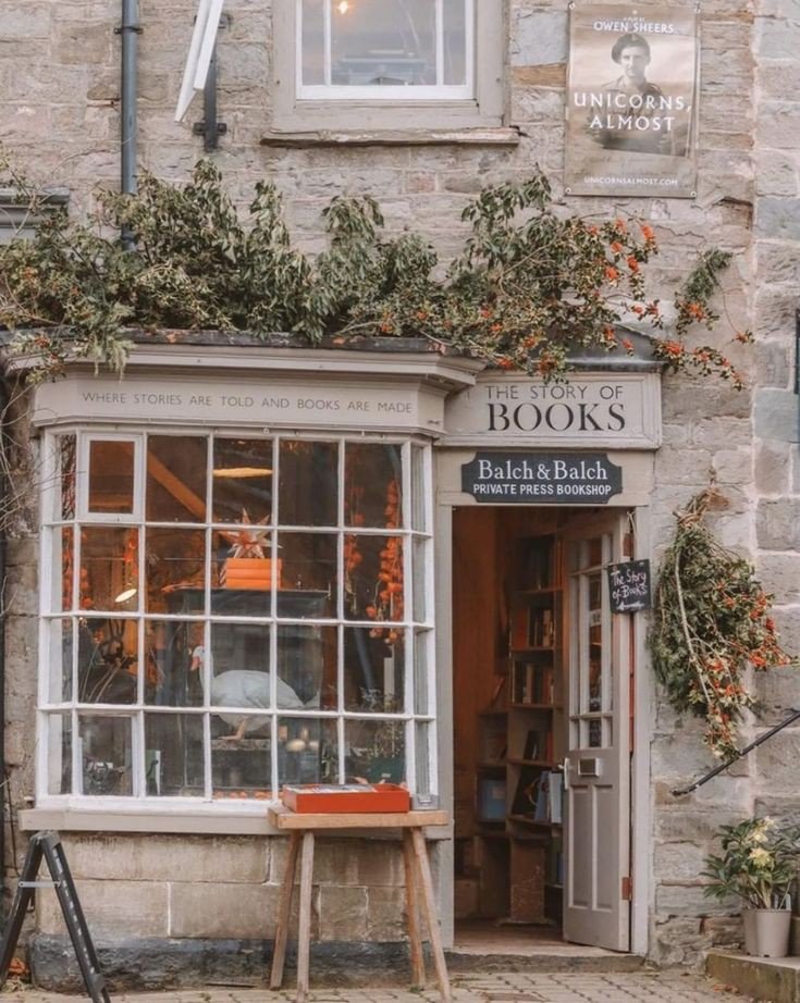 flybabxs's tweet photo. ﾟ･*:.｡*:📖 𝘓𝘪𝘷𝘳𝘰𝘴 𝘭𝘪𝘥𝘰𝘴 𝘦𝘮 2023 
    ༺═────────────═༻
“𝘛𝘩𝘦𝘳𝘦 𝘪𝘴 𝘯𝘰 𝘣𝘦𝘵𝘵𝘦𝘳 𝘥𝘪𝘴𝘵𝘳𝘢𝘤𝘵𝘪𝘰𝘯 𝘪𝘯 𝘵𝘩𝘪𝘴 𝘸𝘰𝘳𝘭𝘥 𝘵𝘩𝘢𝘯 𝘭𝘰𝘴𝘪𝘯𝘨 𝘰𝘯𝘦𝘴𝘦𝘭𝘧 𝘪𝘯 𝘣𝘰𝘰𝘬𝘴 𝘧𝘰𝘳 𝘢𝘸𝘩𝘪𝘭𝘦.” https://t.co/tNgA6aspdU