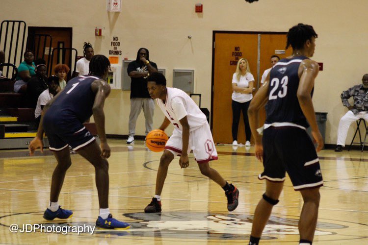 javanplatt's tweet image. Love it 🏀