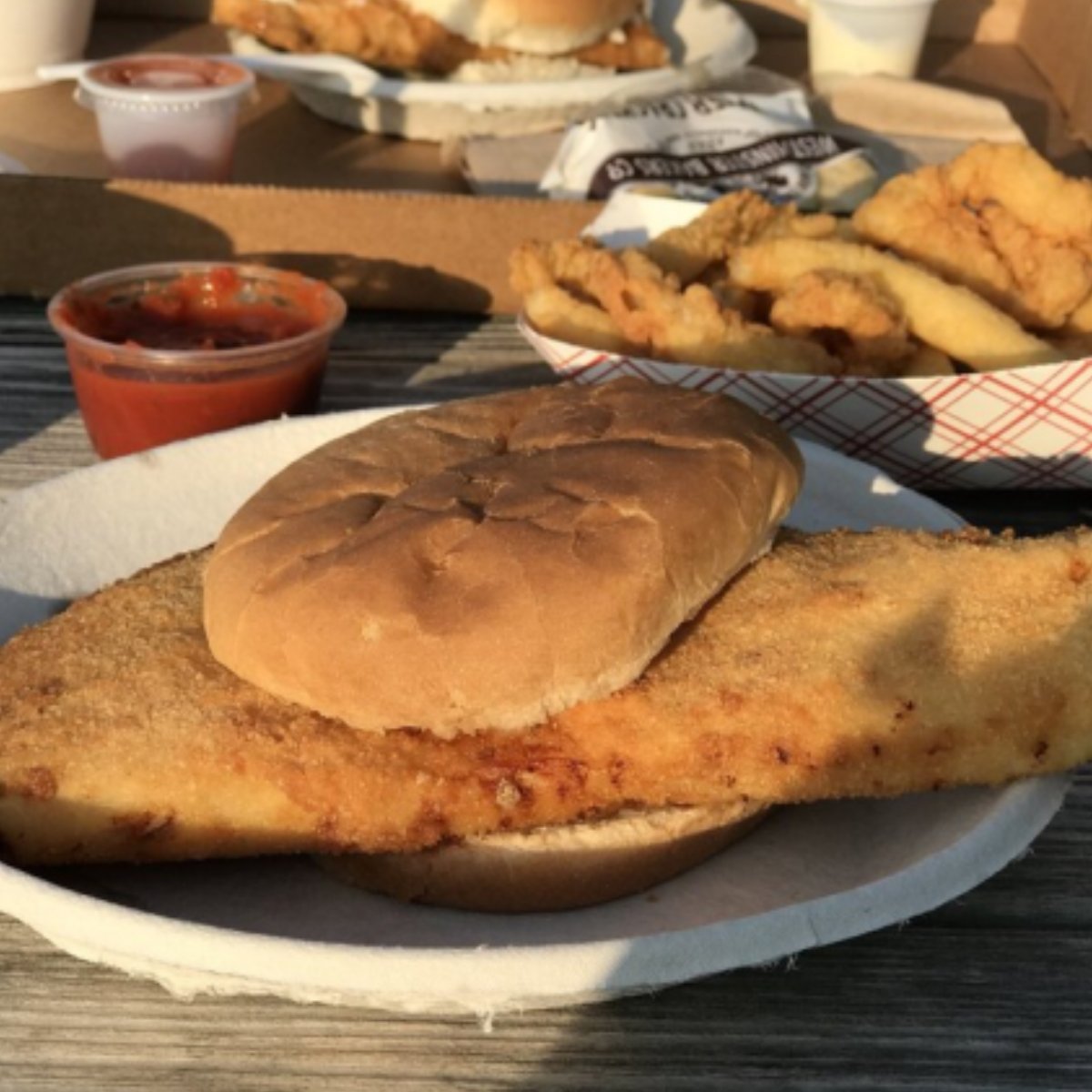 RudysDriveInNY's tweet photo. Lunch, dinner, or just because: When the hunger hits, we've got your fix! https://t.co/uo5JZPDost