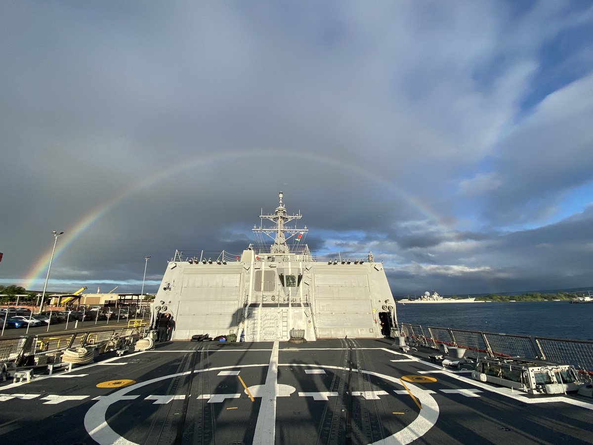 Another beautiful Navy day at Joint Base Pearl Harbor! #ddg118 #goforbroke #Navy