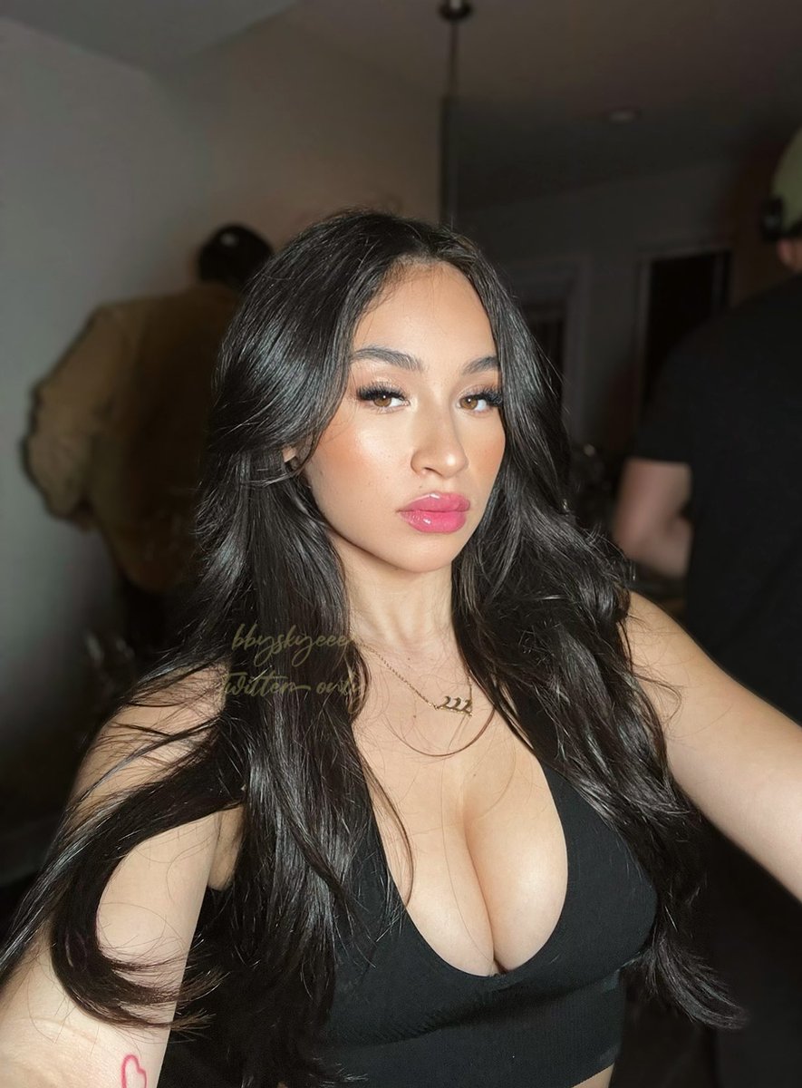 goddess-skyee-on-twitter-your-favorite-mean-girl