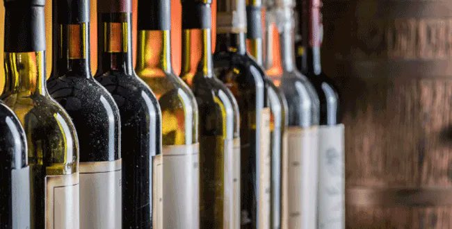 SegardCloe's tweet photo. 40 % du bilan Carbone d'une entreprise viticole provient de la bouteille de verre 🌫️🍇

Quel enjeux pour la bouteille de demain ? 🔮

 Rendez-vous le 8 Mars ! 🗓️

#Wine #WineLover #WineWithaView #VeniNousVoir #WineThinking
#HistoireDeBienBoire #mbadmb #tranfonum https://t.co/xQsX385jF8
