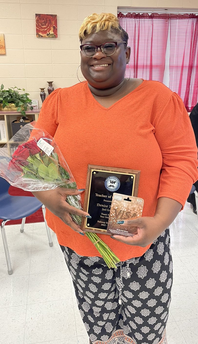 Jasmine McCall (jazzmack1221) / Twitter